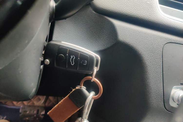 Used Audi Q3 2015 35 TFSI Comfort Model