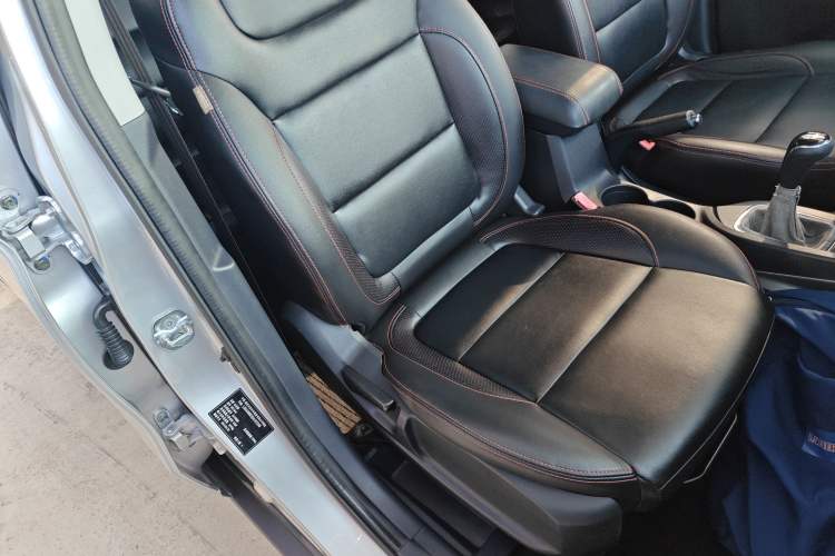 Used Changan CS35 2014 1.6L Manual Luxury Model China IV Standard
