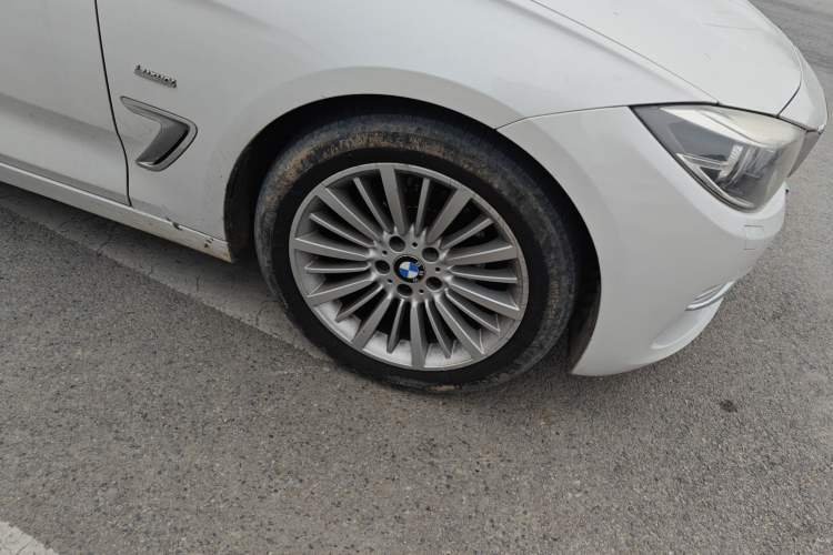 Used BMW 3 Series GT 2017 320i Luxury Design Package