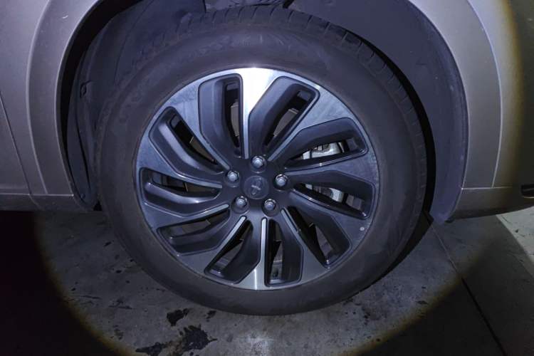 Used Hima AITO M7 2022 1.5T Four-Wheel Drive Luxury Edition