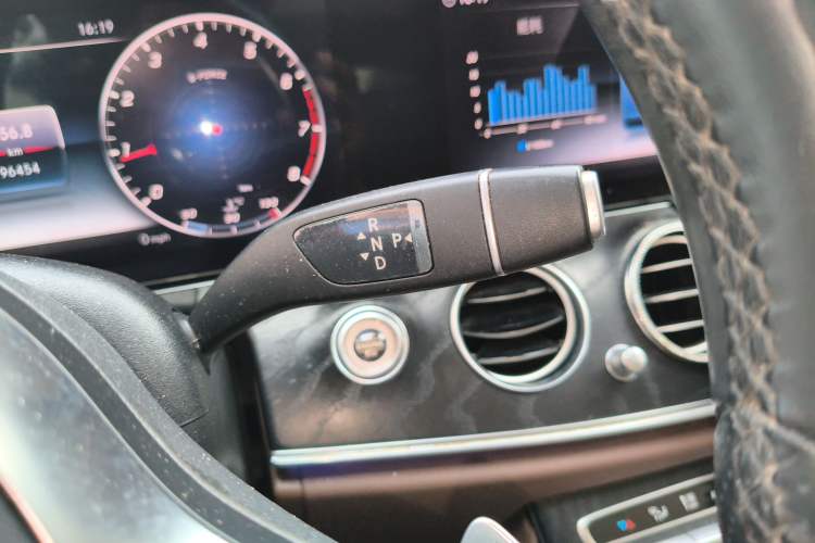 Used Mercedes-Benz E-Class 2019 E 300 L Sporty and Stylish Model
