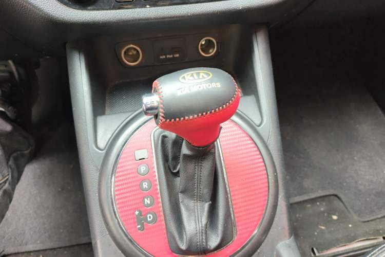 Used Kia Sportage R 2012 2.0L Automatic Two-Wheel Drive GLS