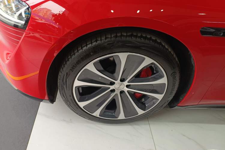 Used Hima Luxeed S7 2025 785 km Ultra