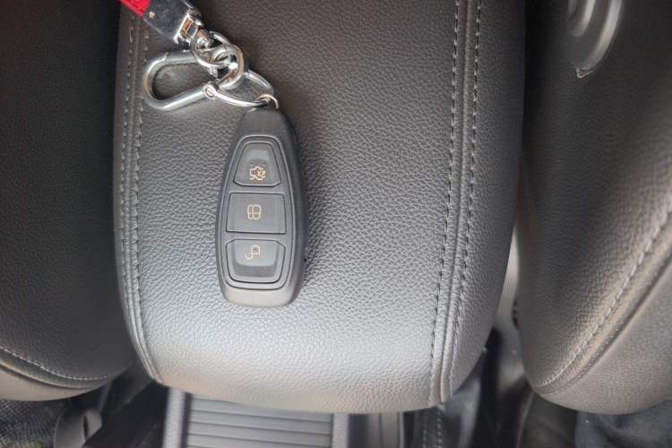 Used Ford Focus 2015 Hatchback EcoBoost 180 Automatic Sport Model Vehicle Key