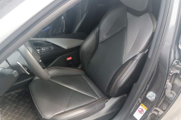 Used CHANGAN UNI-V 2022 1.5T Prestige Version