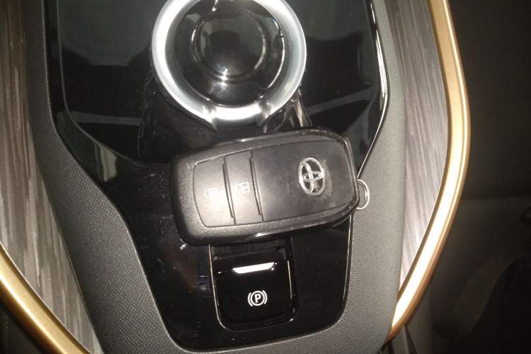 Used Toyota bZ3 2023 616 km Long-Range PRO