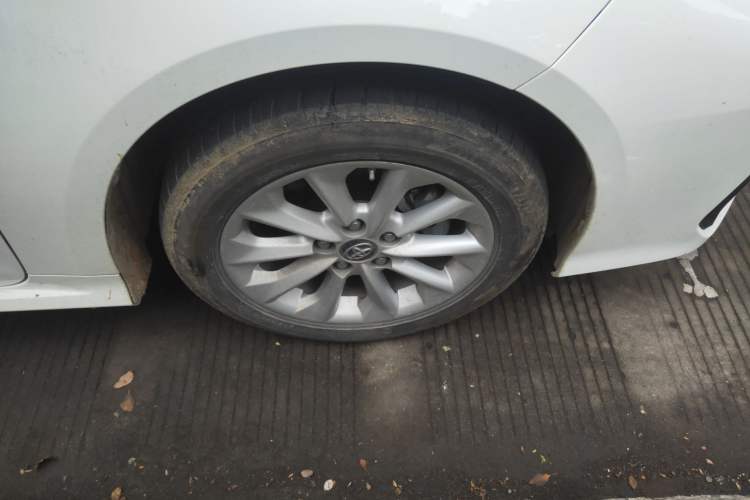 Used Toyota Corolla 2021 1.2T S-CVT Elite PLUS Edition Right Front Wheel Hub