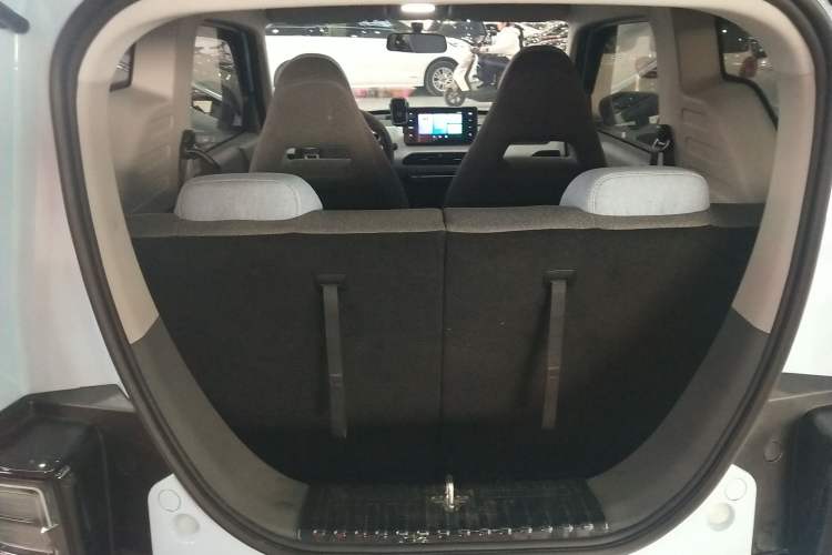 Used Geely Galaxy Panda 2023 Panda Mini 200km Endurance Bear