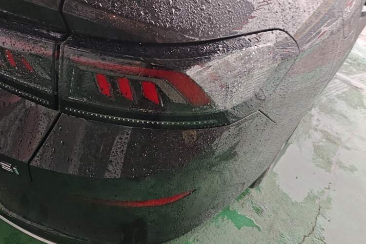 Used Volkswagen Lamando 2024 Lavida L 280TSI DSG Cool & Spicy Edition
