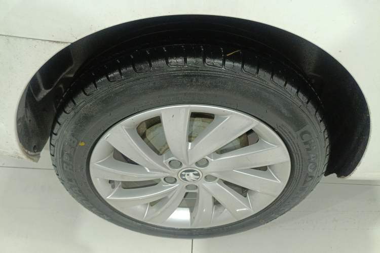 Used Skoda Rapid 2018 1.6L Automatic Comfort Edition
