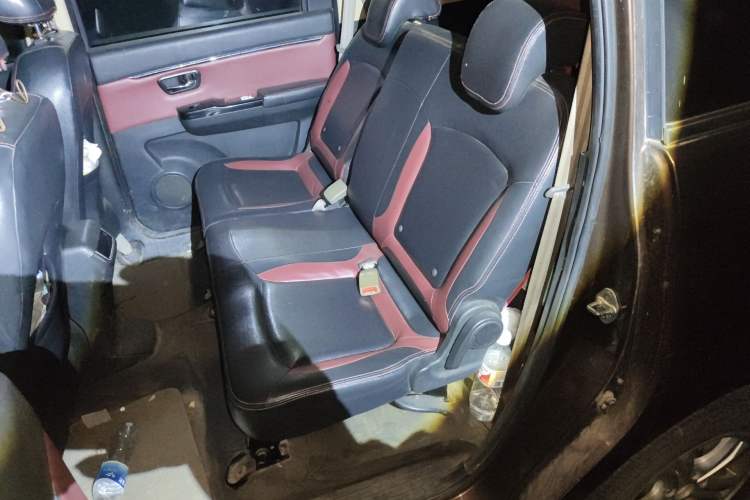 Used HYOSOW H2 2015 1.5L Manual Luxury Version BJ415C
