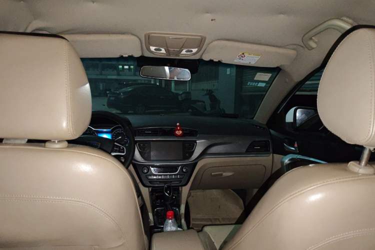 Used Geely Auto Emgrand 2017 Sedan Million Edition 1.5L CVT Luxury Model
