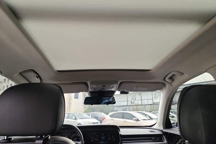 Used Hongqi HS5 2022 Revised Version 2.0T Smart Connect Flagship Edition Headliner