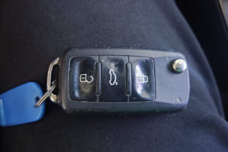 Used Volkswagen Sagitar 2015 230TSI Automatic Luxury Model