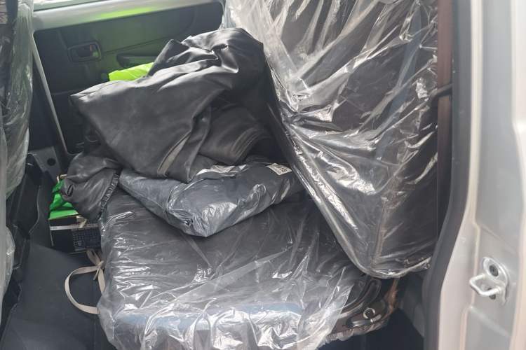 Used Victory Zebra 2025 1.5L Double-Cab Extended Wide-Body Flatbed Luxury Version Left Rear Seat