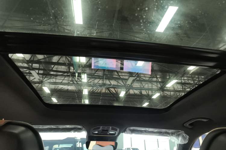 Used Geely Auto Monjaro L 2025 Dongfang Yao 2.0TD Automatic Lanxing Edition
