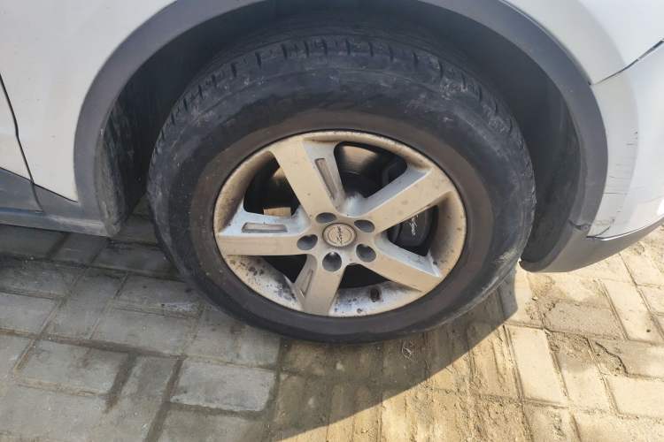 Used Zotye Domy X5 2016 1.5T Manual Elite 7-Seater China V Standard Right Front Wheel Hub