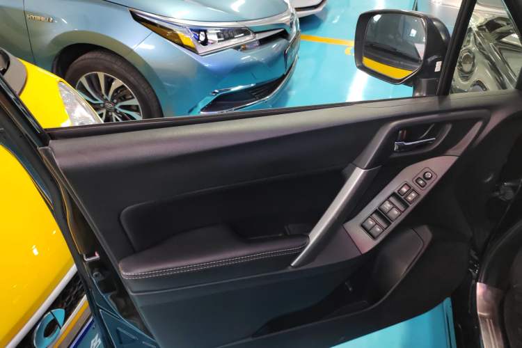 Used Subaru Forester 2015 2.5i Special Edition Commemorative Model