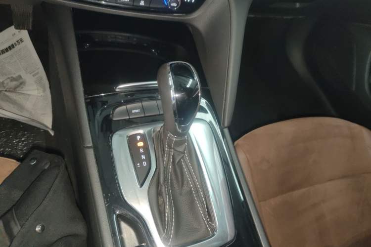 Used Buick Regal 2019 20T Elite Version China VI Standard
