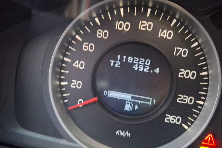 Used Volvo S60 2013 T5 Comfort Edition