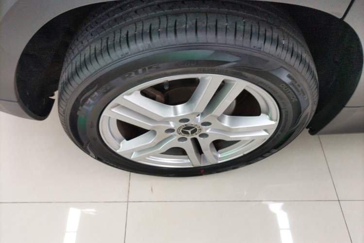 Used Mercedes-Benz GLB 2022 Refresh GLB 200 Dynamic Edition Right Rear Wheel Hub