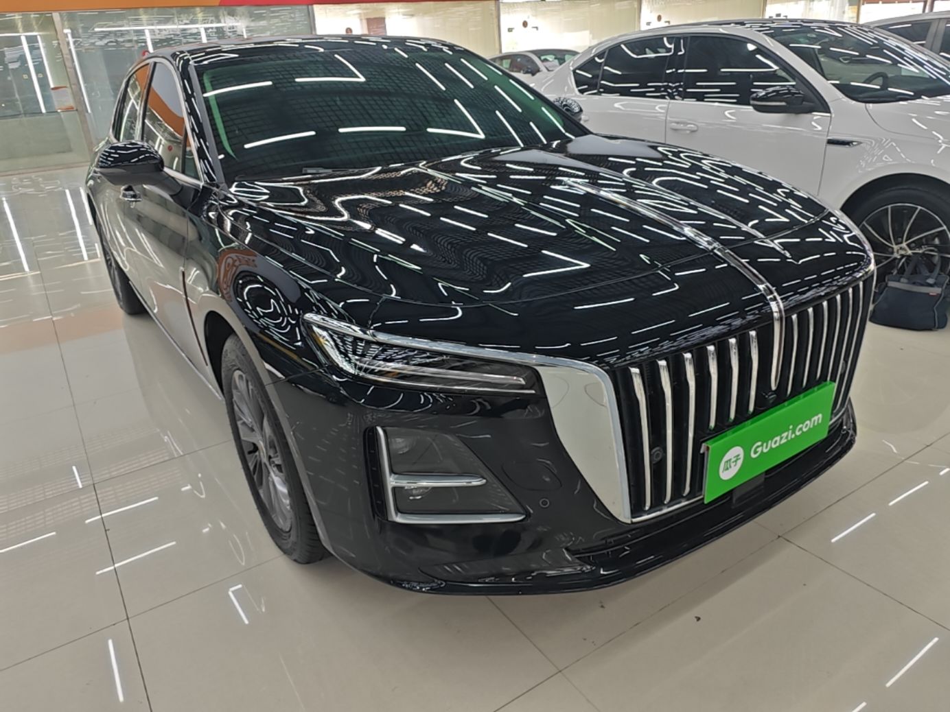 Hongqi H5 2026 Model 1.5T DCT Qi Yun Pro Edition — снимка 3