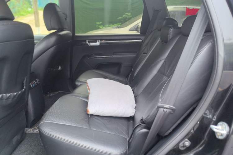 Used Kia Borrego 2008 3.8L Luxury Edition China IV Left Rear Seat
