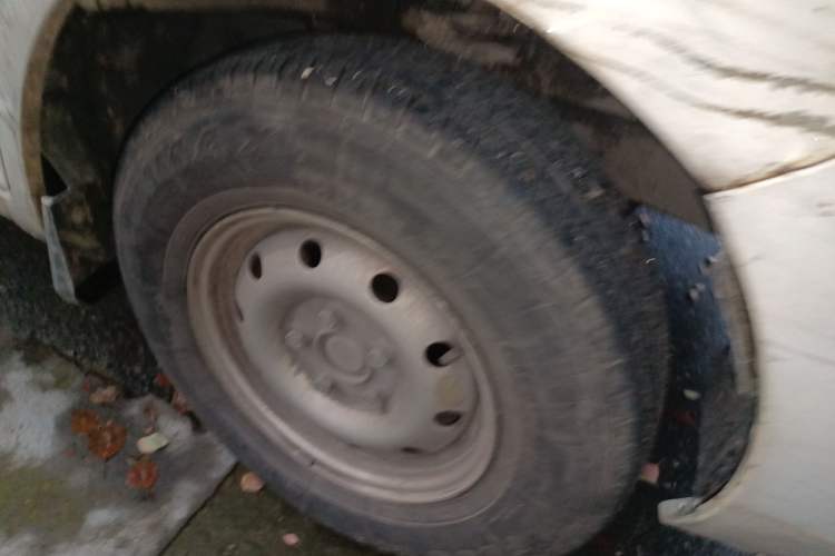 Used New Gonow Shuailing 2022 Standard Range with 41.64 kWh Lishen Power
