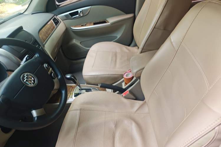 Used Buick Excelle 2015 1.5L Automatic Classic Model