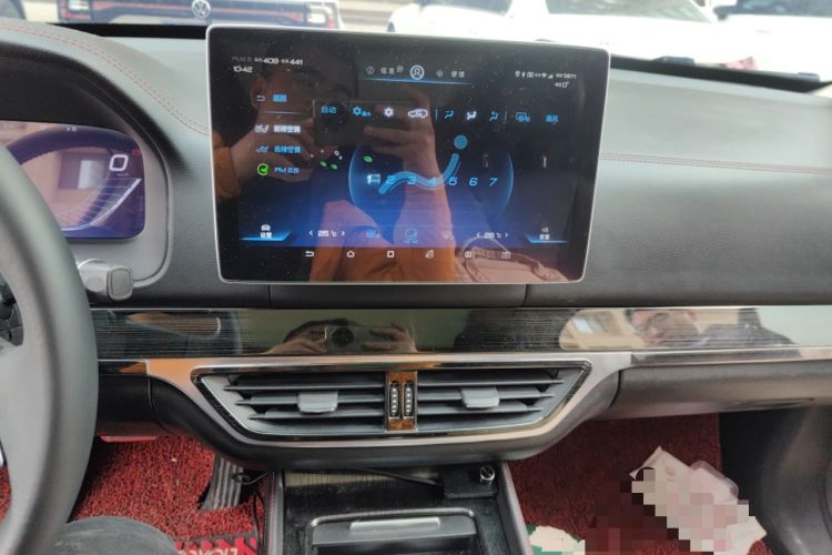 Used BYD Tang New Energy 2018 DM 2.0T All-Wheel Drive Smart Connectivity Luxury Model 7 Seats China V Emission Standard Audio And AC Panel