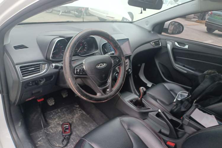 Used Chery Arrizo 5 2017 1.5L Manual Lingchao Edition Center Console
