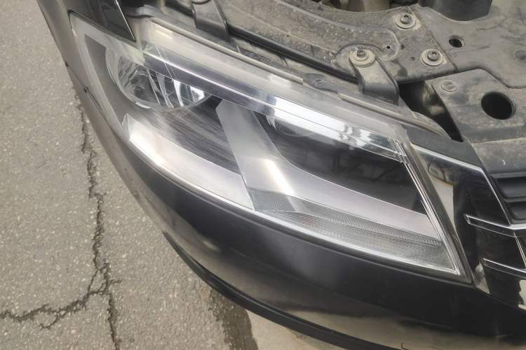 Used Volkswagen Lavida 2013 Revised Classic 1.6L Automatic Fashion Edition