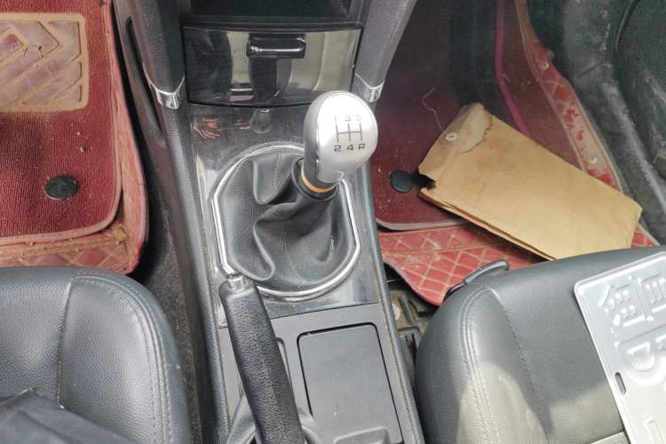 Used Zotye Z300 2014 1.5L Value Edition Manual Elite Model
