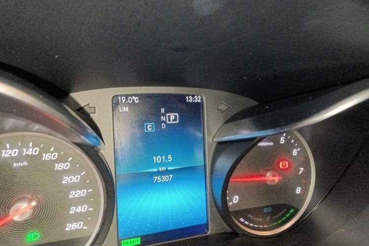 Used Mercedes-Benz C-Class 2019 C 260 L Sport Edition Instrument Cluster