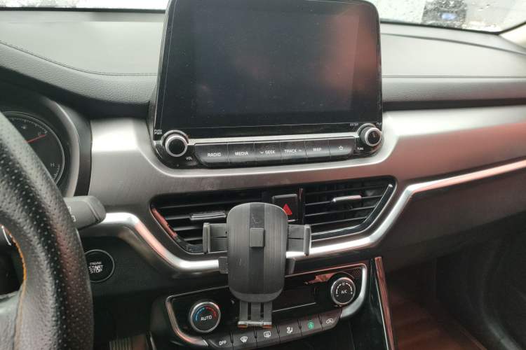 Used Kia Sportage R 2018 2.0L Automatic Smart Luxury Version China V Standard
