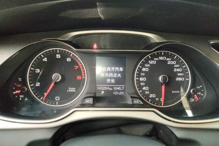 Used Audi A4L 2015 35 TFSI Automatic Standard Model Instrument Cluster