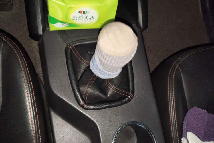 Used Geely Auto GX7 2015 Classic Edition 1.8L Manual Elite Model China IV Gear Lever