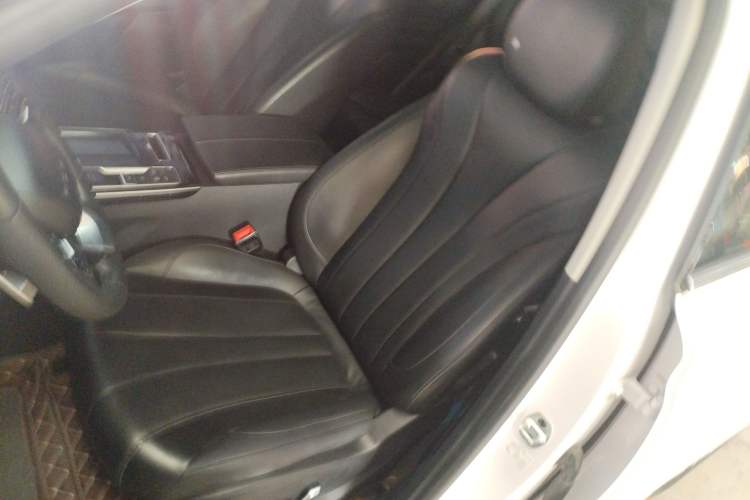 Used Roewe RX5 eMAX 2020 500 PHEV 4G-Connected Luxury Edition
