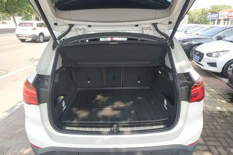 Used BMW X1 2019 sDrive18Li Premium Edition