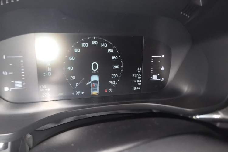 Used Volvo XC60 2018 T5 4x4 Zhiyi Edition