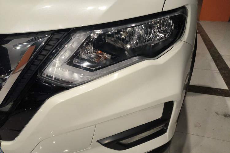 Used Nissan X-Trail 2021 2.0L CVT 2WD XL ITS Comfort Commemorative Edition Left Front Headlight