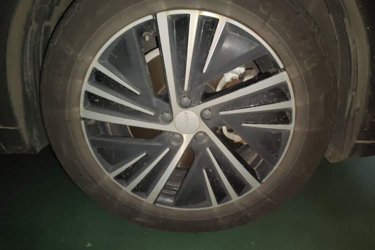 Used Lynk & Co 08 EM-P 2023 120km Long-Range Halo