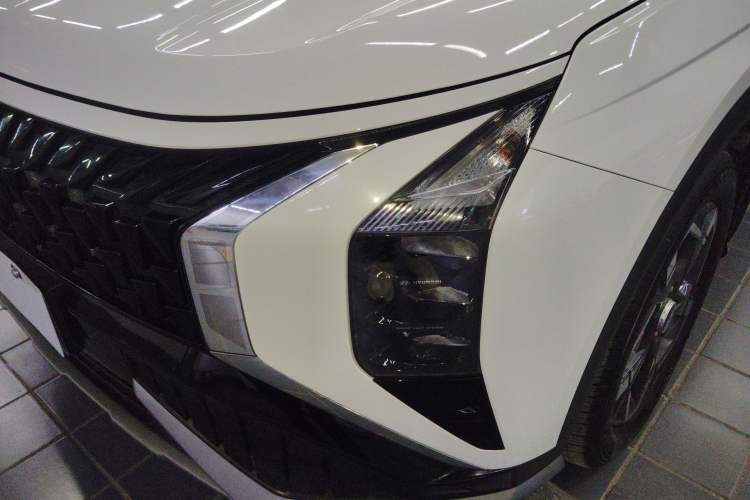 Used Hyundai ix35 2023 Musso 2.0L Deluxe Edition DLX
