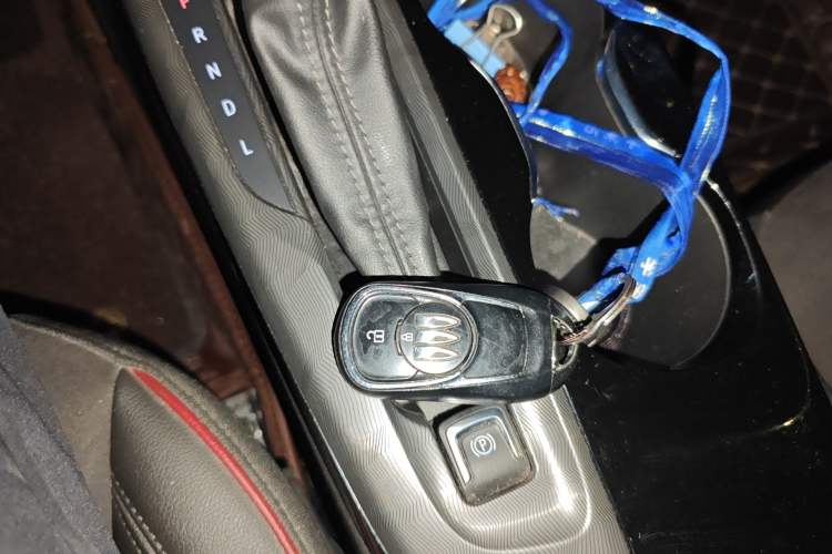 Used Buick Envista 2022 1.5T GS Trendy Ignition Edition Vehicle Key