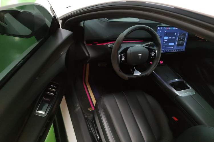 Used Deepal L07 2024 230Max Range-Extended Version
