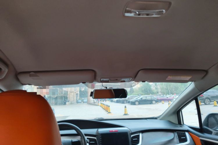 Used Honda Jade 2013 1.8L automatic Comfort version 5 seats