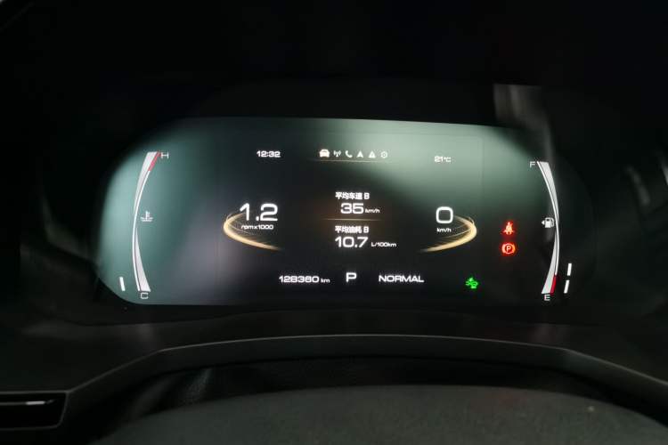 Used Haval F7 2019 2.0T Four-Wheel Drive iJoy China V Standard Instrument Cluster