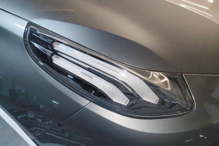 Used Lynk & Co 03 2022 1.5TD DCT JingPro Right Front Headlight