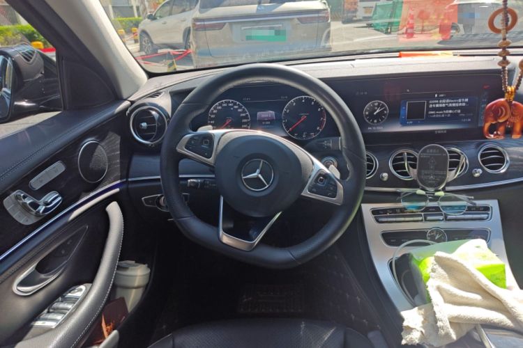 Used Mercedes-Benz E-Class 2017 E 300 L Sporty and Stylish Model Steering Wheel