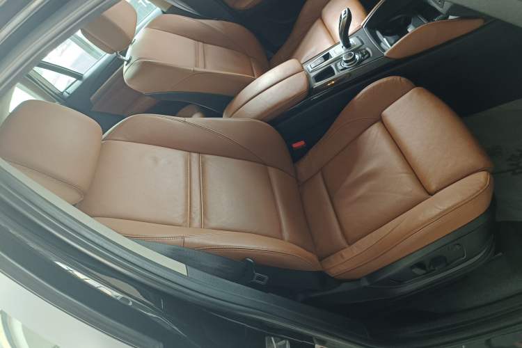 Used BMW X6 2013 xDrive35i
